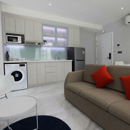 85 Soho Premium Residences Янгон Екстериор снимка