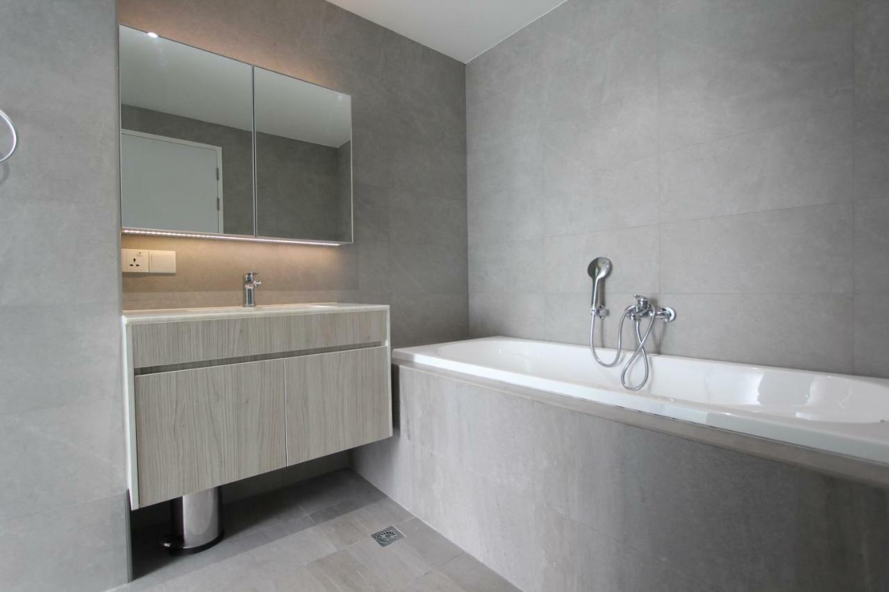 85 Soho Premium Residences Янгон Екстериор снимка